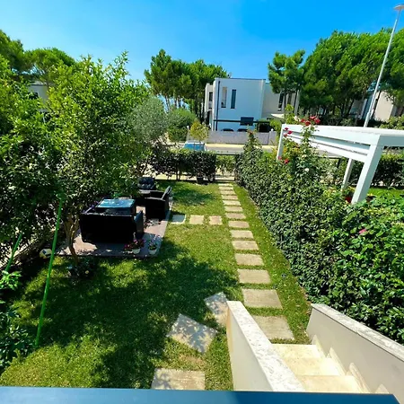 Apartment Gjiri I Lalezit Vala Mar With Garden